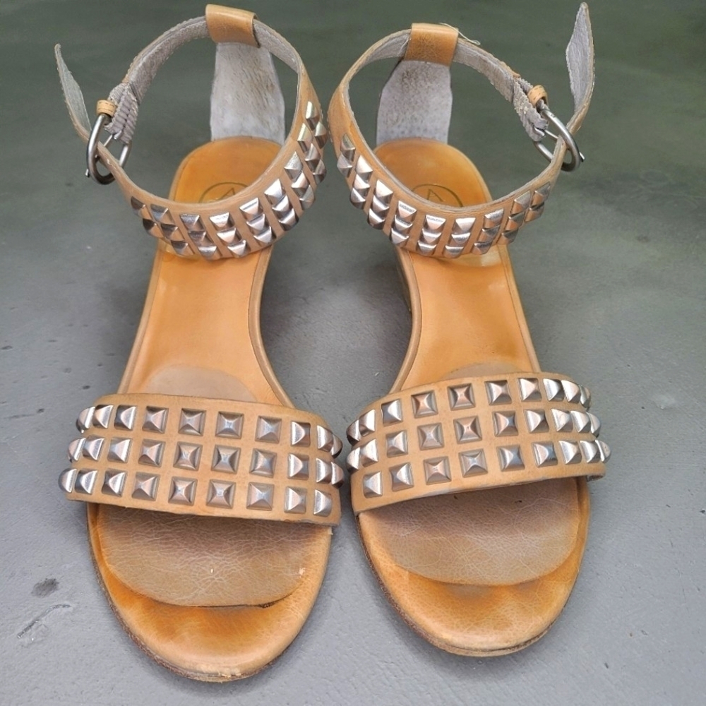 ASH DIVA Low wedge sandals Size 6 in original box [EUC] 💕